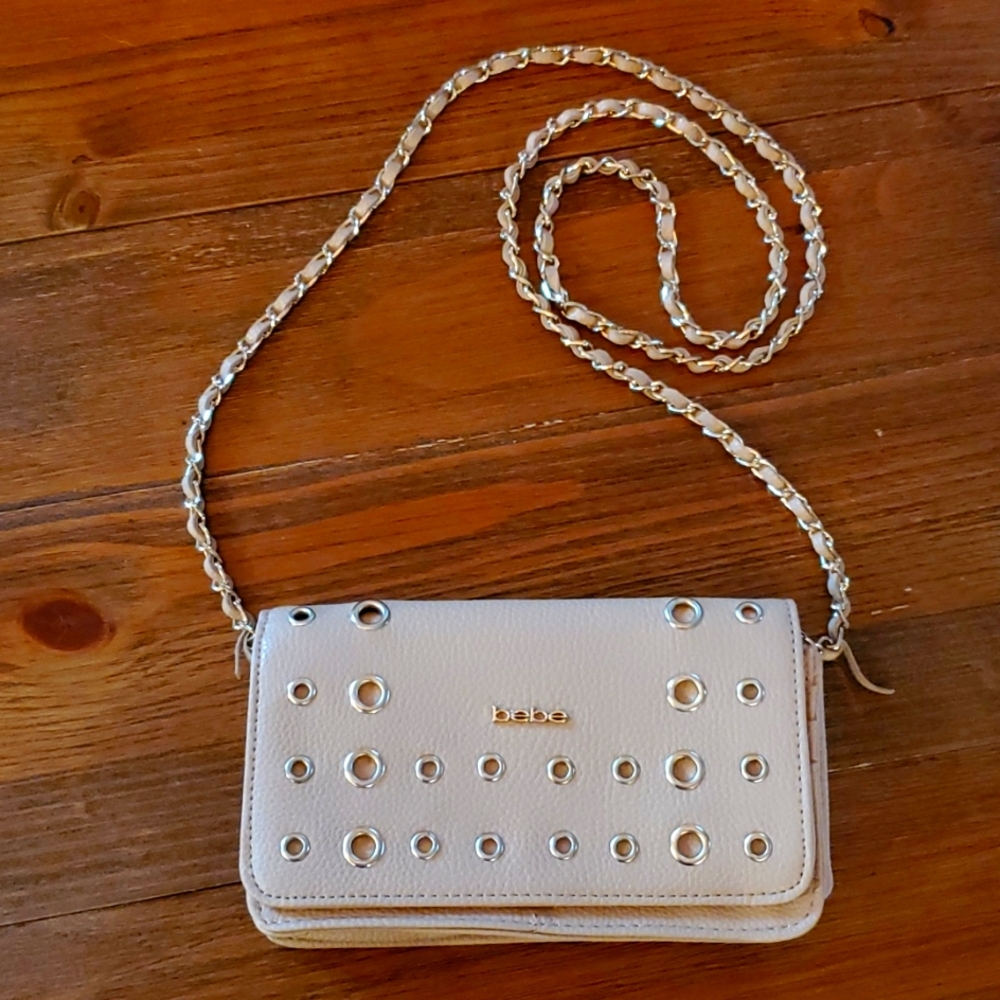 Leather wallet purse barely used Bebe brand